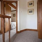 Skipbridge Farm * Green Hammerton