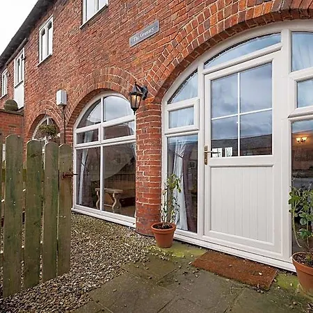 Skipbridge Farm * Green Hammerton