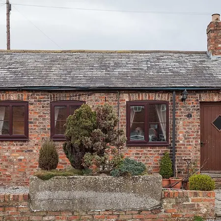 Skipbridge Farm * Green Hammerton